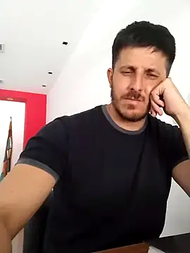 Snapshot of Jota_show chatting on 01/26/25, 04:30 Jota show online show from 01/26/25, 04:30