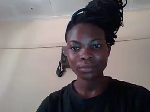 Snapshot of sexxyqueenn22 chatting on 01/04/25, 11:54 sexxyqueenn22 online show from 01/04/25, 11:54