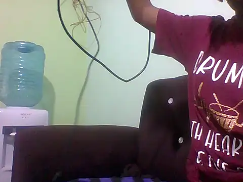Snapshot of sexxyqueenn22 chatting on 10/08/25, 11:16 sexxyqueenn22 online show from 10/08/25, 11:16