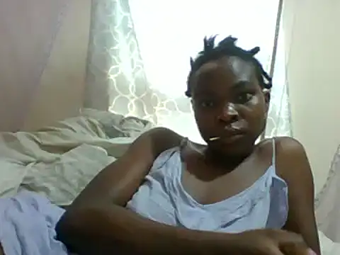Snapshot of sexxyqueenn22 chatting on 02/26/25, 04:30 sexxyqueenn22 online show from 02/26/25, 04:30
