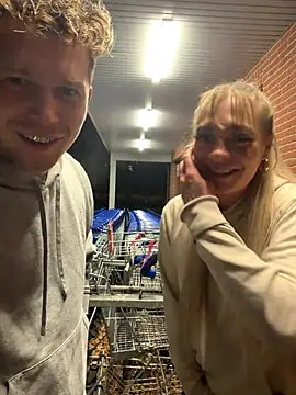 Snapshot of NickyGold_Official chatting on 11/01/25, 06:46 NickyGold Official online show from 11/01/25, 06:46