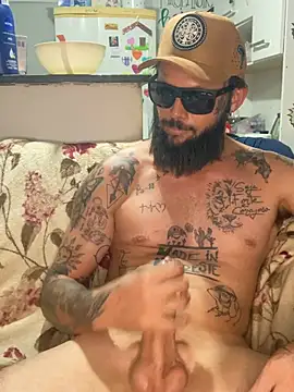 Leonpicudo online show from 02/15/26, 06:07