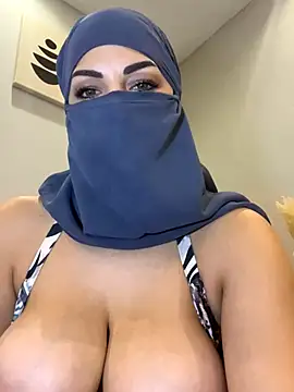 Amberonee31 online show from 12/13/25, 09:54