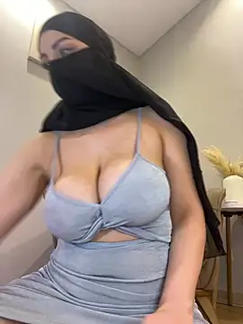 Amberonee31 online show from 03/04/26, 08:05