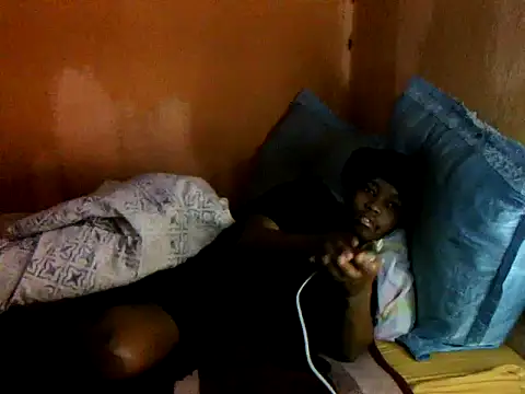 Babeyfacee online show from 10/31/25, 09:32