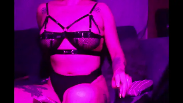 estivalia xxx online show from 03/28/26, 02:45