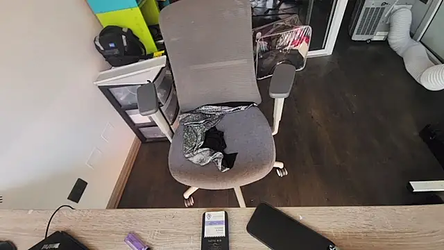 estivalia xxx online show from 04/13/26, 07:51