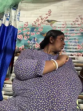 Beauty-queen online show from 03/05/26, 01:19