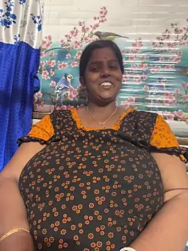 Beauty-queen online show from 02/28/26, 01:44