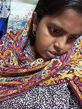 Beauty-queen online show from 12/14/25, 10:43