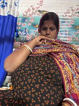 Beauty-queen online show from 02/19/26, 02:58