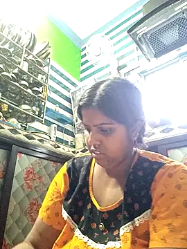 Beauty-queen online show from 03/11/25, 04:30