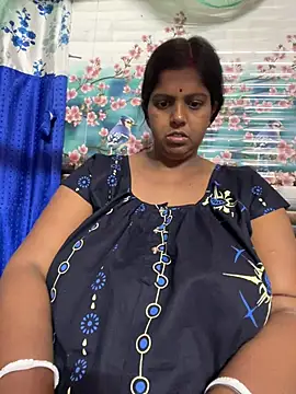 Beauty-queen online show from 03/23/26, 11:10