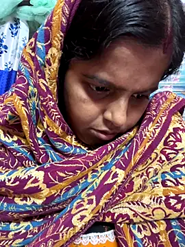 Beauty-queen online show from 11/16/25, 02:11