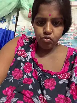 Beauty-queen online show from 04/04/26, 10:11