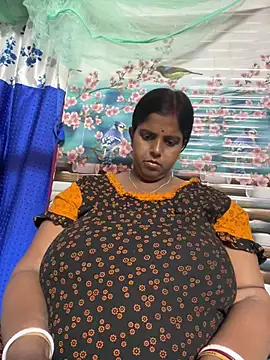 Beauty-queen online show from 03/07/26, 10:54