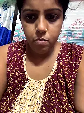 Beauty-queen online show from 10/10/25, 10:38