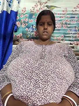 Beauty-queen online show from 03/01/26, 01:55