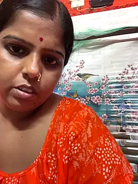 Beauty-queen online show from 10/06/25, 01:23