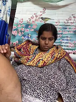 Beauty-queen online show from 11/23/25, 05:50