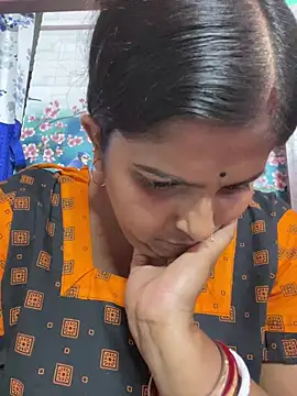 Beauty-queen online show from 03/11/25, 08:41