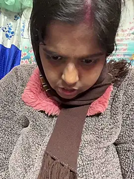 Beauty-queen online show from 12/22/25, 10:37