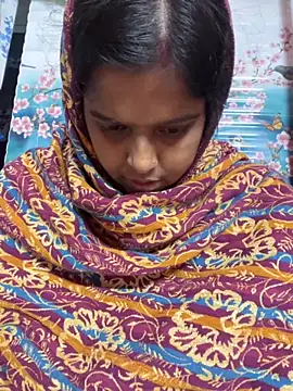 Beauty-queen online show from 11/11/25, 01:28