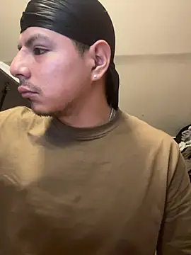 Snapshot of MynameisPaco chatting on 02/23/26, 04:58 MynameisPaco online show from 02/23/26, 04:58