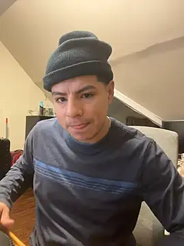 Snapshot of MynameisPaco chatting on 02/03/26, 10:37 MynameisPaco online show from 02/03/26, 10:37