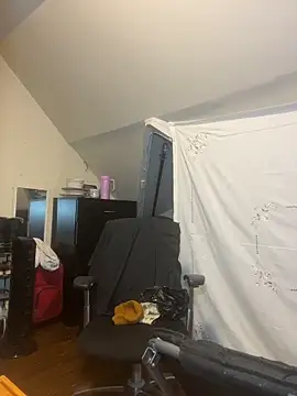 Snapshot of MynameisPaco chatting on 01/14/26, 03:43 MynameisPaco online show from 01/14/26, 03:43