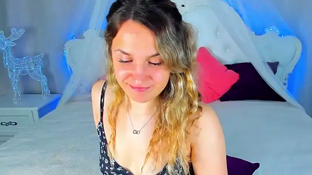 Milka Blond online show from 04/28/26, 02:27