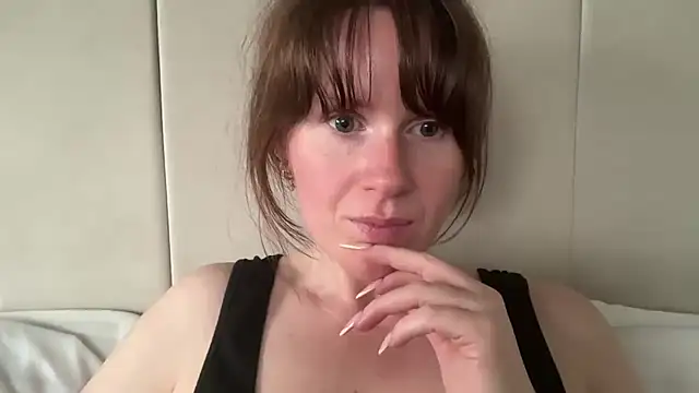 redheadrosie69 online show from 06/16/26, 07:25