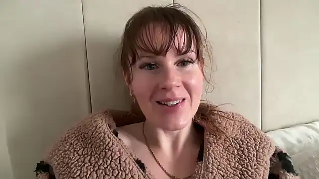 redheadrosie69 online show from 11/27/25, 09:54