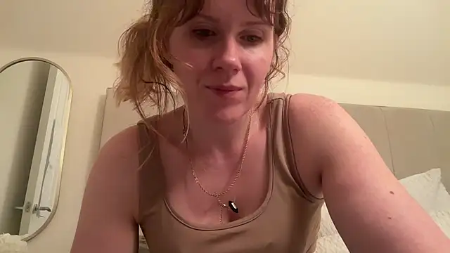 redheadrosie69 online show from 10/21/25, 05:23