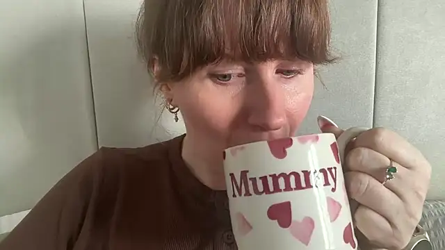 redheadrosie69 online show from 05/08/26, 08:40