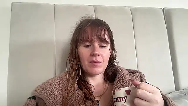 redheadrosie69 online show from 10/13/25, 09:22