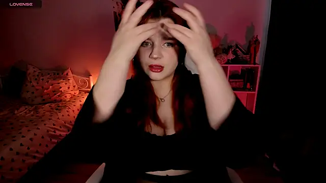  Lisa x online show from 11/04/25, 05:22