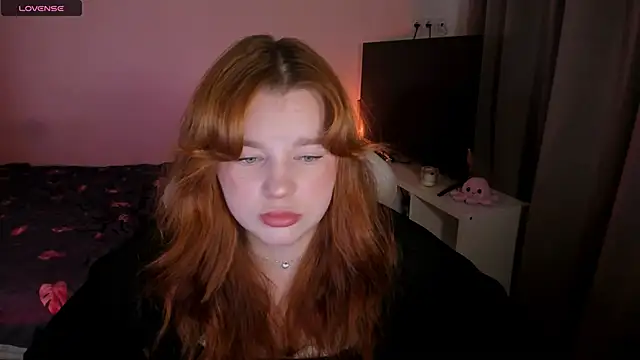  Lisa x online show from 12/04/24, 08:28