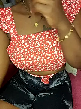 Hotfirespicegiri245 online show from 02/22/26, 10:39