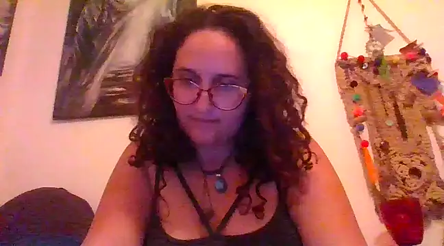 Snapshot of juicyrubies chatting on 12/28/24, 05:14 juicyrubies online show from 12/28/24, 05:14