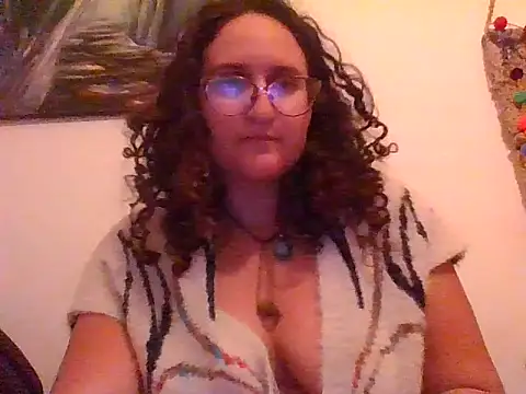 Snapshot of juicyrubies chatting on 01/05/25, 03:45 juicyrubies online show from 01/05/25, 03:45