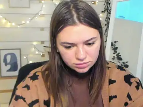 Josephine Kiss online show from 11/24/25, 02:06