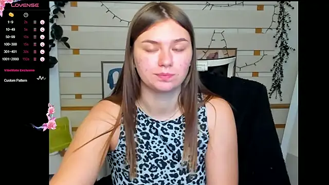 Josephine Kiss online show from 05/12/26, 10:32