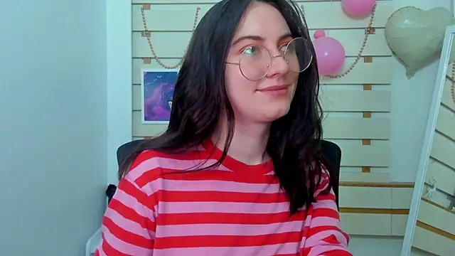 Josephine Kiss online show from 02/13/25, 07:35