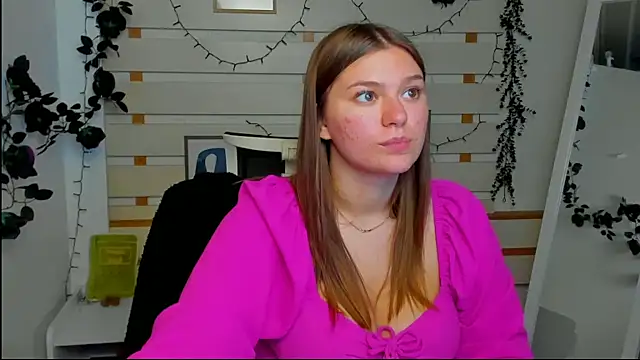 Josephine Kiss online show from 05/06/26, 01:04
