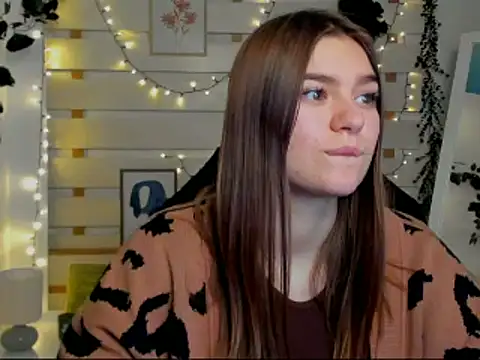 Josephine Kiss online show from 02/22/26, 08:39