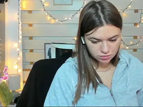 Josephine Kiss online show from 11/29/25, 01:33