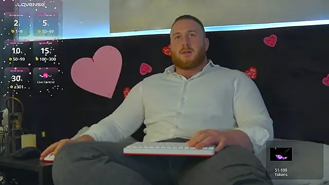 Snapshot of RoddyStill chatting on 02/12/25, 05:26 RoddyStill online show from 02/12/25, 05:26