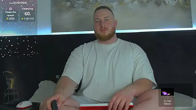 Snapshot of RoddyStill chatting on 03/11/25, 06:08 RoddyStill online show from 03/11/25, 06:08