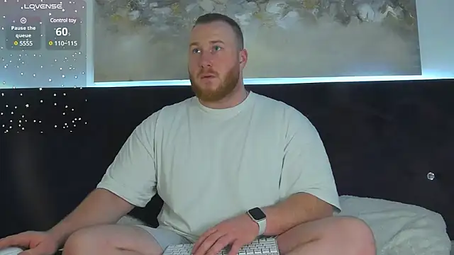 Snapshot of RoddyStill chatting on 02/27/25, 08:24 RoddyStill online show from 02/27/25, 08:24